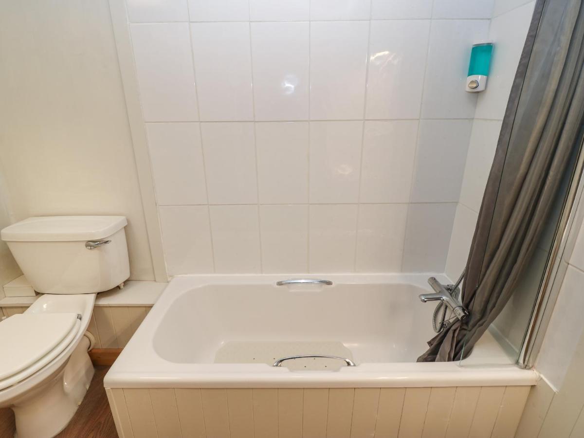 Bell Cottage Purmerend Extérieur photo